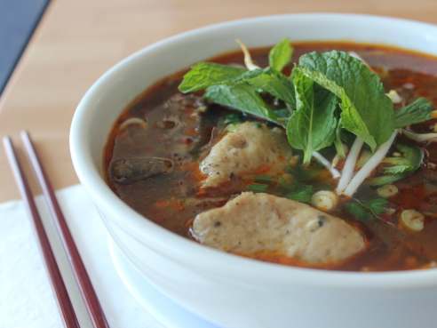 Nong Lá Vietnamese Cafe by @TheInfatuation