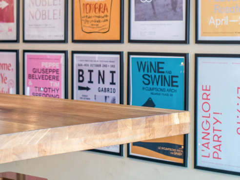 107 Wine Bar by Karolina Wiercigroch
