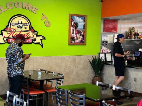 Roberto's Taco Shop Harmon Square by Infatuation - Reviews