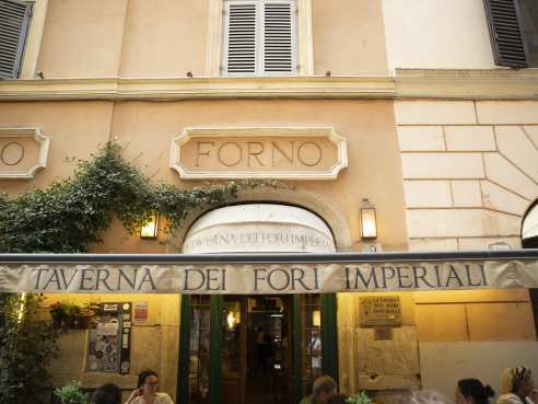 La Taverna dei Fori Imperiali by Saghar Setareh