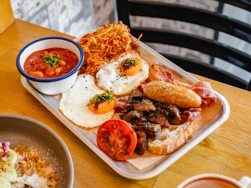 215 Hackney | Cafe & Brunch by Koray Firat