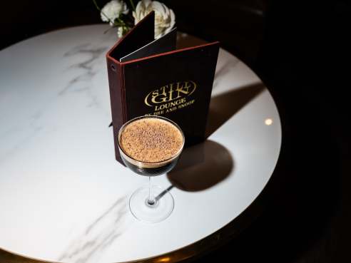 Still G.I.N. Lounge By Dre and Snoop by Still G.I.N. Lounge