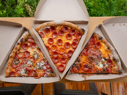 Side Eye Pie @ South Congress by Taylor Hannan