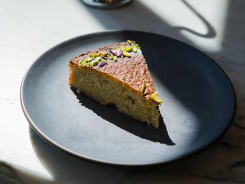Le Bon Nosh by Tabia S. Lisenbee-Parker
