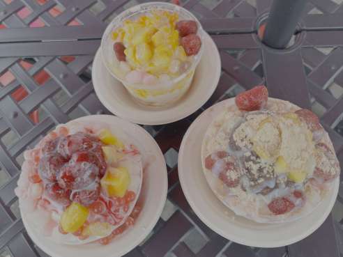 Alki Ice Cream & Bubble Tea by Gabe Guarente