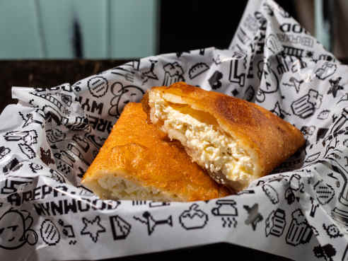 Arepa Bar by Cleveland Jennings / @eatthecanvasllc