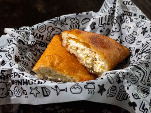 Arepa Bar by Cleveland Jennings / @eatthecanvasllc