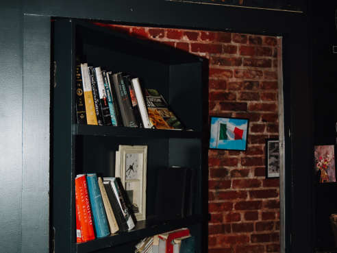 Segreto DC Speakeasy Bar by @ashsotiro.photo