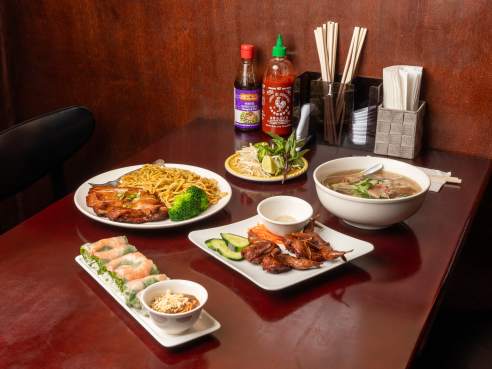 Bac Lieu Restaurant by Carly Hackbarth