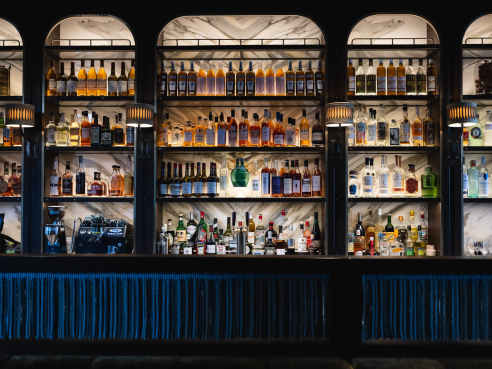 Bar Blanc by Amy Sinclair