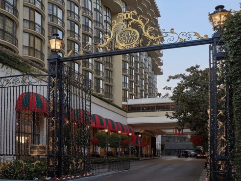 THE Blvd Restaurant and Lounge by Beverly Wilshire Hotel