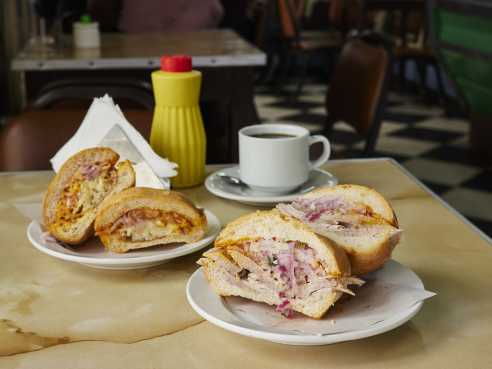 Bodega Restaurant Carbone by Jimena Agois