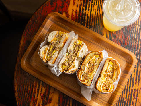 Café Walnut by GAB BONGHI