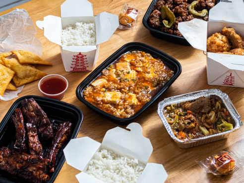 China Moon by Cleveland Jennings / @eatthecanvasllc