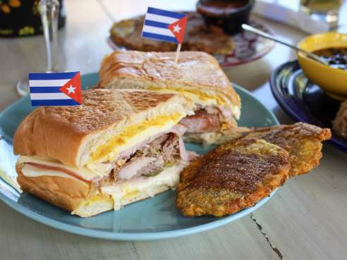 Habana Restaurant by Holly Dirks