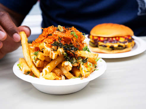 Hanbaagaasuuteeki by Hanbaagaasuuteeki