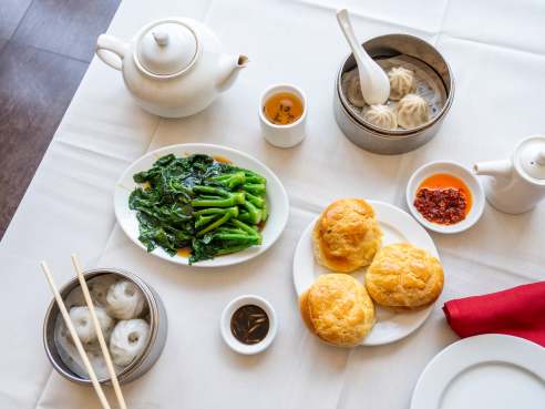 Da Hong Pao Restaurant and Bar by Nina Palazzolo