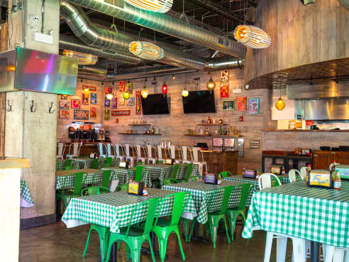 Daisy's Po-Boy and Tavern by Kim Kovacik