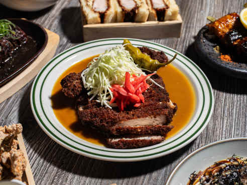 Dojo Izakaya by Cleveland Jennings / @eatthecanvasllc