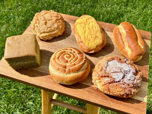 New Dokil Bakery by John Ringor