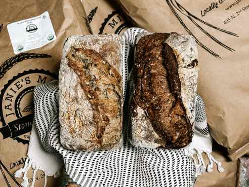 domaselo by Domaselo