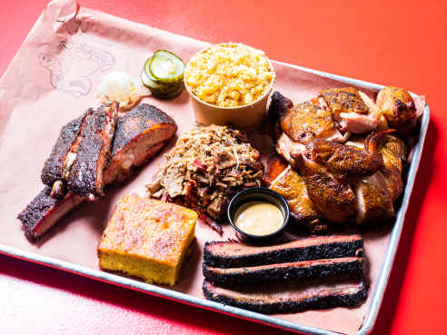 Drinking Pig BBQ by Cleveland Jennings / @eatthecanvasllc