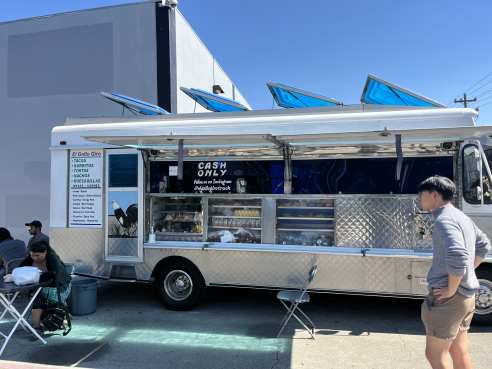 El Gallo Giro Food Truck by Ricky Rodriguez