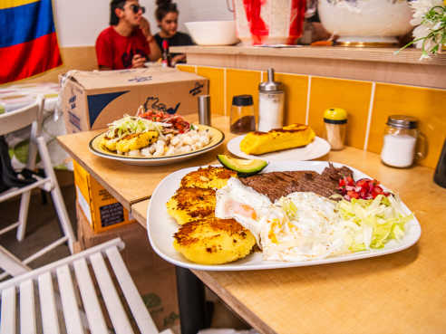 Coma Y Beba by Aleksandra Boruch