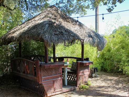 Habana Restaurant by Holly Dirks