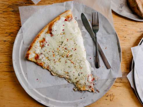 Fellini's Pizza by Sarah Newman