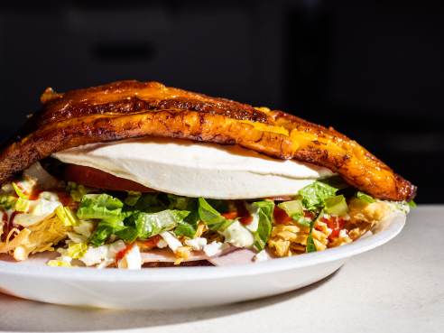 Frank Cachapas Doral /Latin American Food by Cleveland Jennings / @eatthecanvasllc