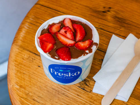 Fresko Yogurt Bar _ Covent Garden by Aleksandra Boruch