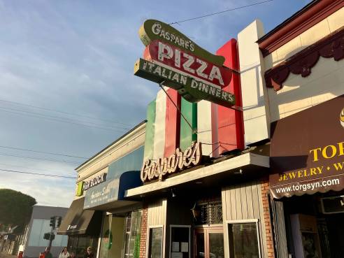 Gaspare's Pizza House & Italian Restaurant by Julia Chen
