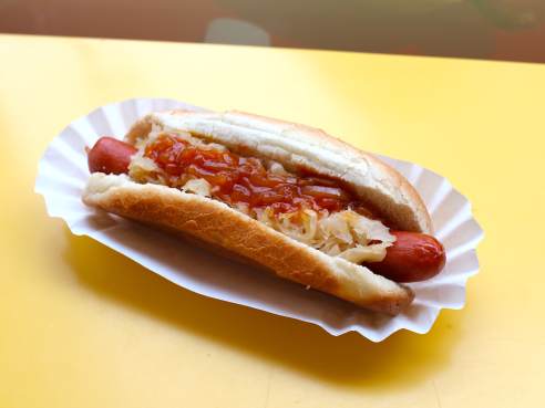 Gray's Papaya by Bryan Kim