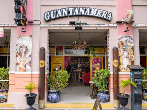 Guantanamera tropical café and Lounge by Tasty Planet