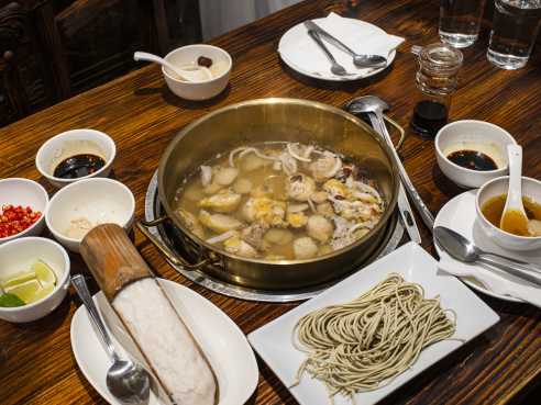 Han Restaurant by Aleksandra Boruch