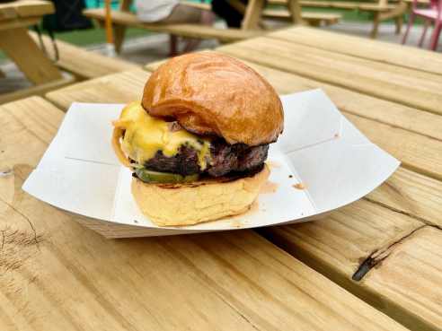 Heffer BBQ by John Ringor