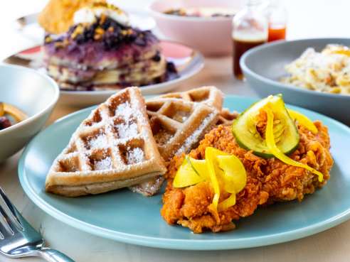 Rosie's by Cleveland Jennings