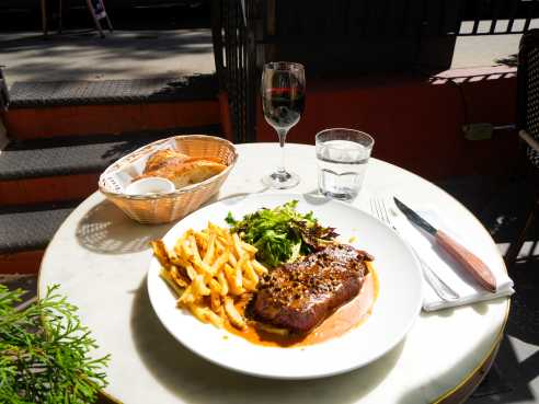 Le Tout Va Bien - French Restaurant by Le Tout Va Bien