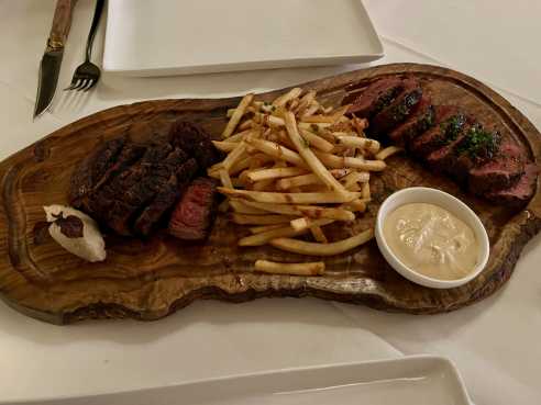 Alexander's Steakhouse by Ricky Rodriguez