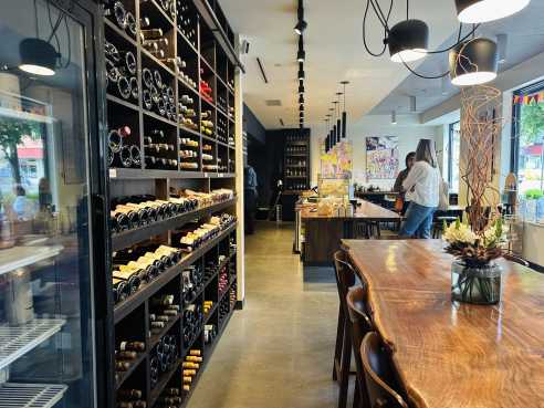 Upwell Wine & Coffee by Aimee Rizzo