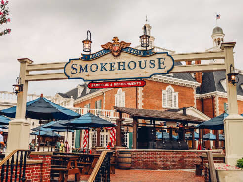 Regal Eagle Smokehouse: Craft Drafts & Barbecue by Jacqueline Dole