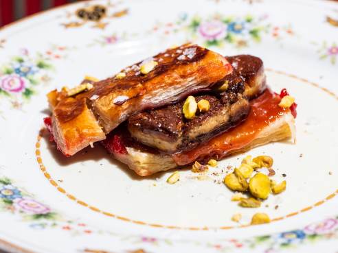 La Fresa Francesa by CLEVELAND JENNINGS / @EATTHECANVASLLC