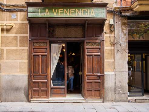 La Venencia by Alex Felder