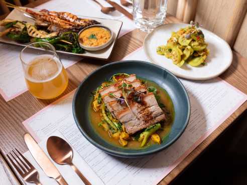 Lahpet West End by Kathrin Werner