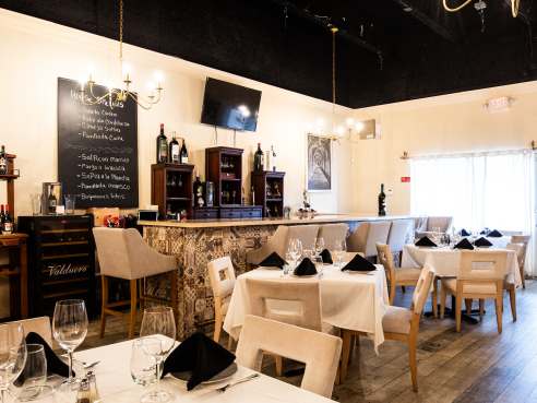 Las Tapas De Rosa by CLEVELAND JENNINGS / @EATTHECANVASLLC