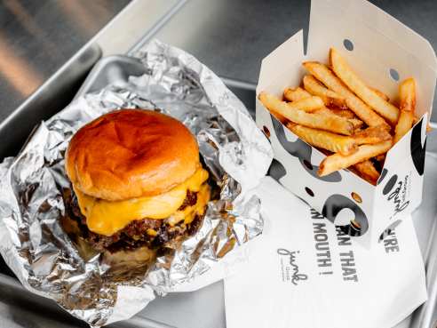 JUNK SOHO by Léo Kharfan