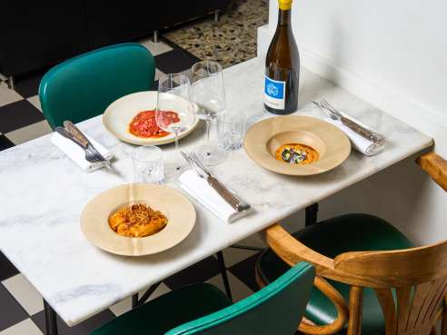 Le Saint Sébastien by Wenkang Shan