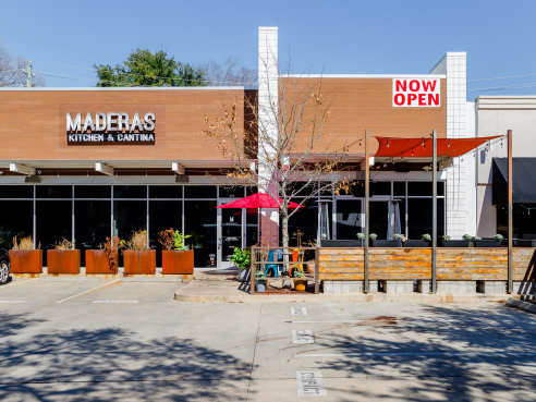 Maderas - Kitchen & Cantina by Liz Silva