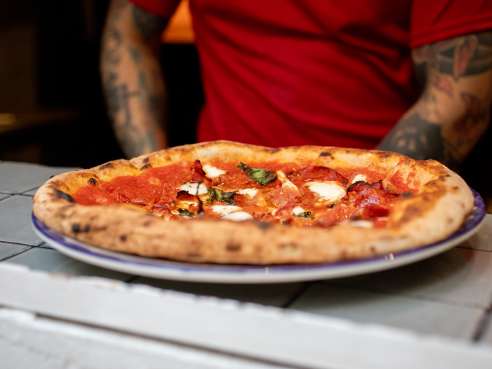 Mammut Pizza Oxford by Andrew Reiner